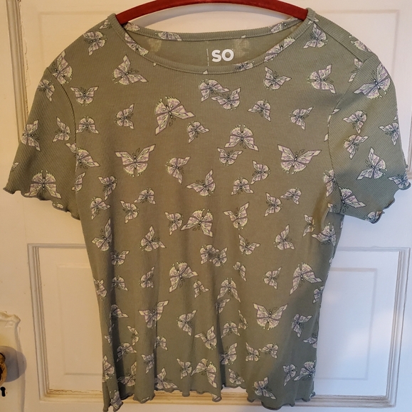 SO Tops - SO Butterfly Lettuce Edge Top